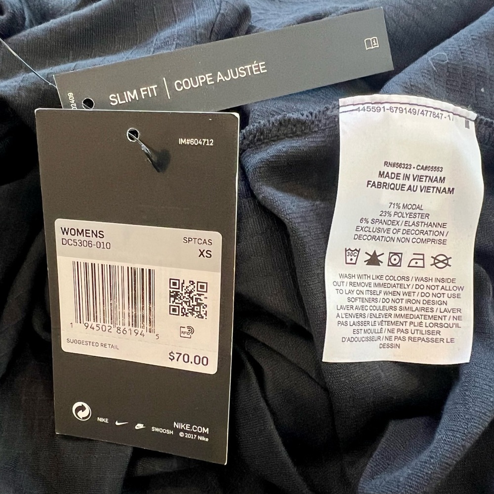 Nike NWT Swoosh Mock Neck Athletic Long Sleeve - Picture 7 of 8